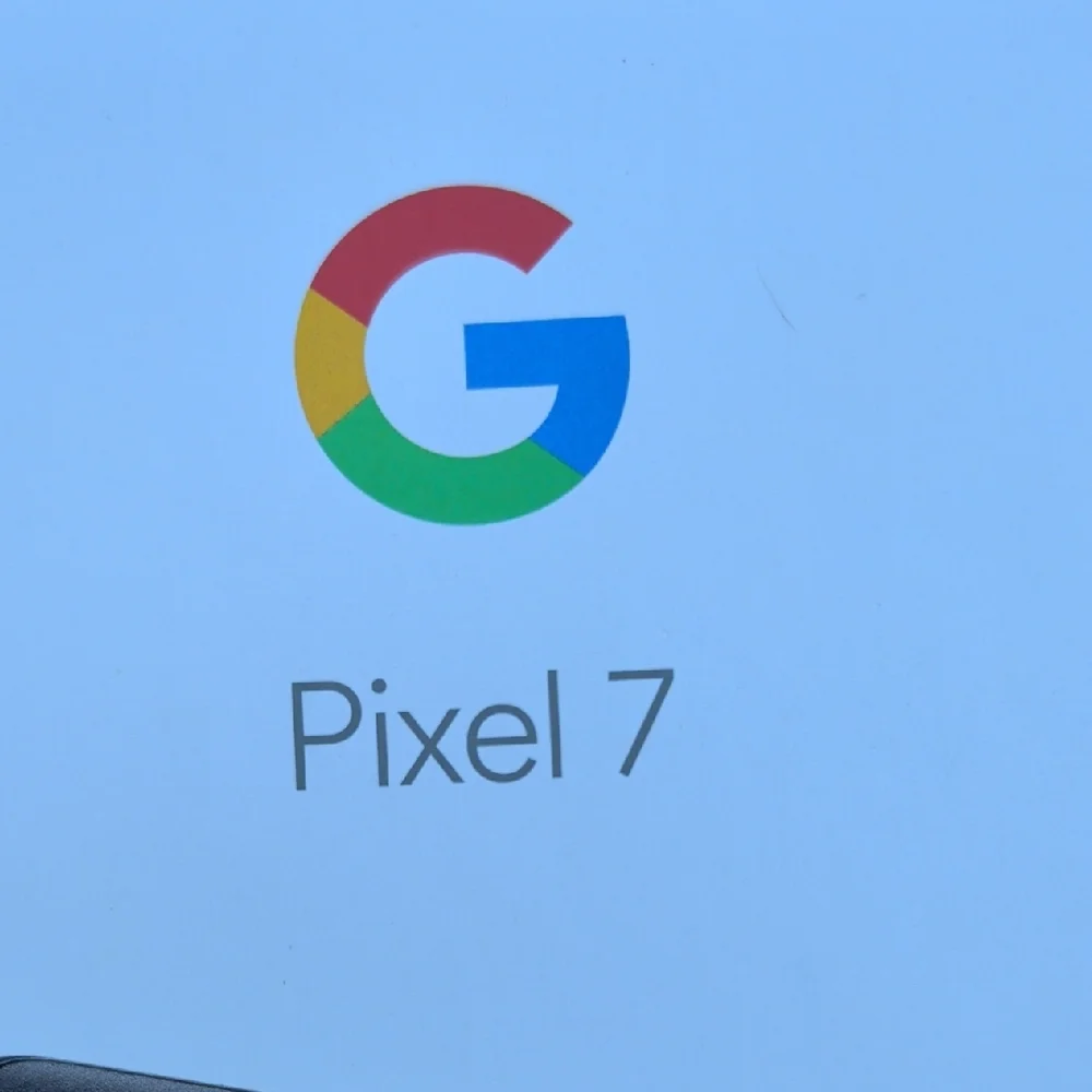Pixel 7 128 GB unlocked - Picture 2 of 6